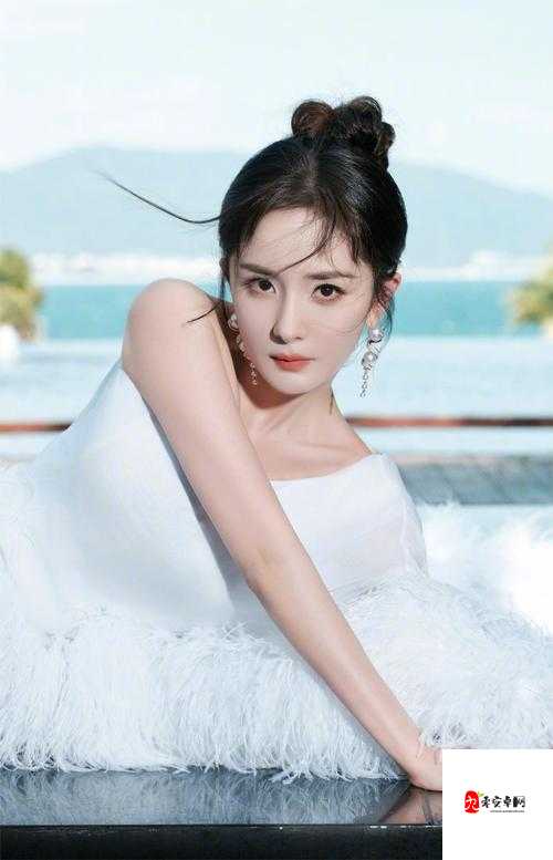 韩国年轻漂亮的㥰子 3:关于她的故事与独特魅力展现
